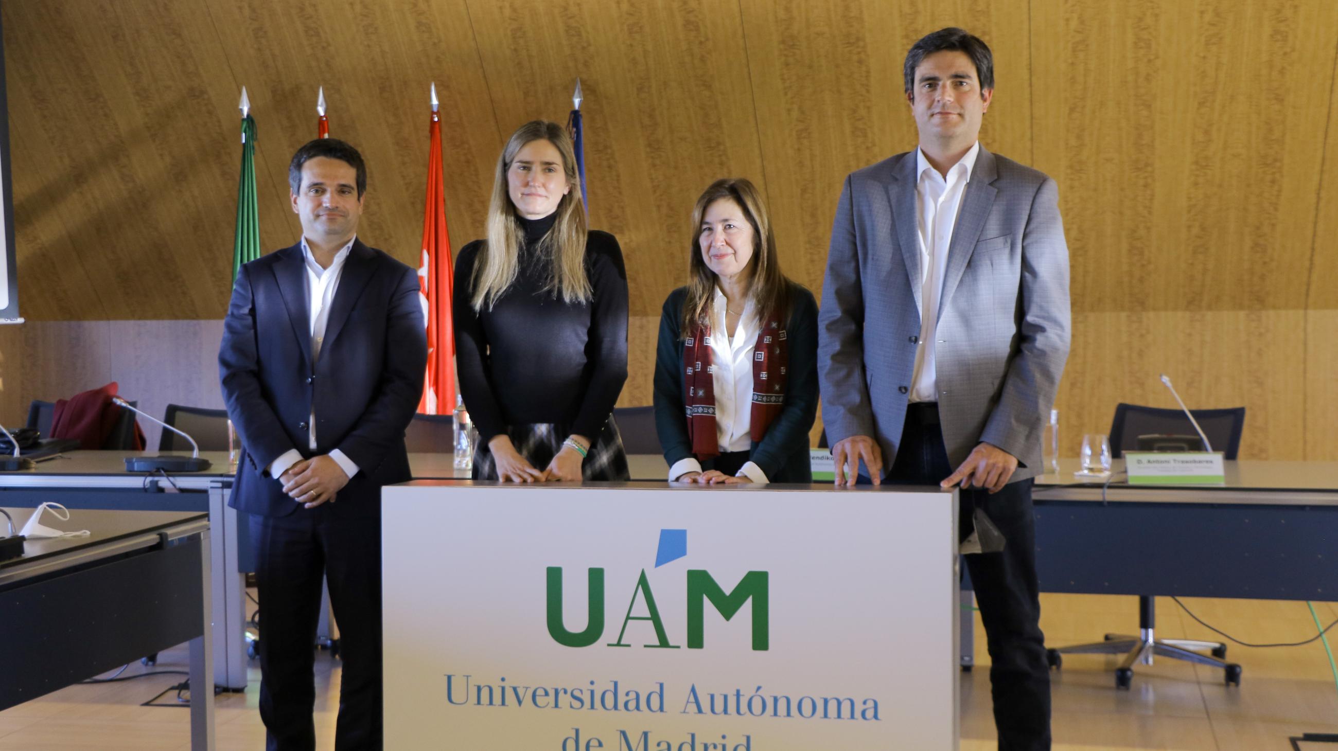 Yago Mancebo, Director General para Europa de TotalEnergies Renewables International;  Sara Aagesen, Secretaria de Estado de Energ&iacute;a; Amaya Mendikoetxea, Rectora de la UAM y Antoni Trasobares, director del CTFC durante la presentaci&oacute;n de la c&aacute;tedra.