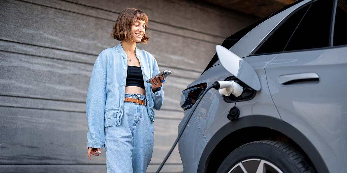 ventajas de instalar punto de recarga en casa para coche el&eacute;ctrico
